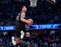 Ya era histórico por haber sido el primer mexicano en competir en este concurso y su participación la hace más loable por haber conseguido el segundo lugar. AP/C. Krupa