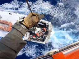 La Guardia Costera no ha dado detalles del incidente ocurrido a mediodía del lunes y del herido tan solo dijo que su estado es estable. AP / US Coast Guard