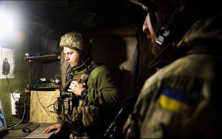 Rusia instó el domingo a las fuerzas ucranianas a que se rindiesen y abandonasen 