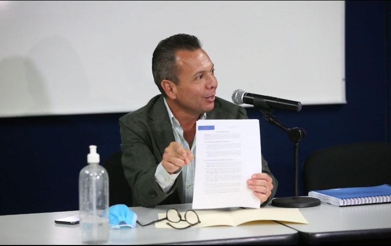 Lemus Navarro comentó que en la reunión del consejo revisaron los estados financieros del Ipejal; adelantó que la próxima semana volverán a reunirse para revisión de las inversiones y fideicomisos. ESPECIAL