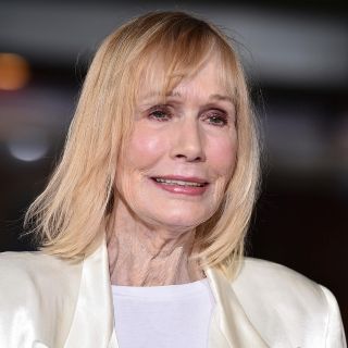 Oscar: Muere actriz Sally Kellerman; estaba nominada a los premios