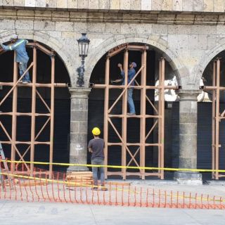 Centro Histórico: Refuerzan el Edificio Plaza y retiran apuntalamiento de portales