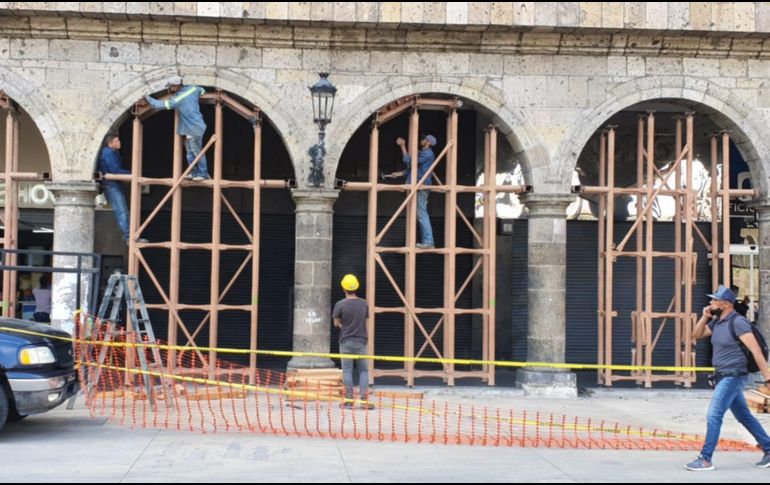 Algunos soportes permanecerán, ya que hay daños en las estructuras originales de los portales. EL INFORMADOR/E. Gómez