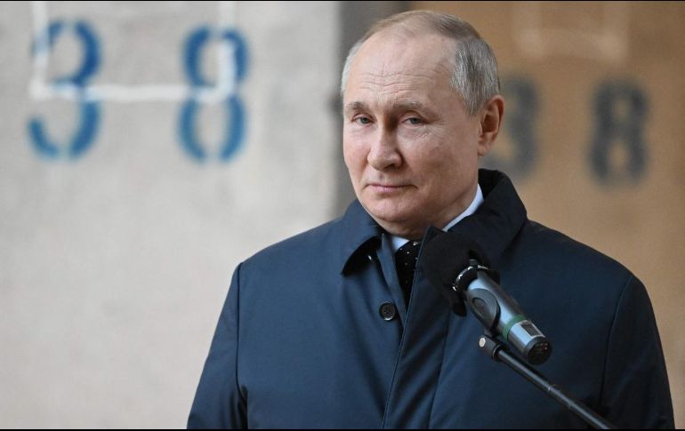 Putin dice que Occidente da pasos inamistosos respecto a Rusia desde el punto de vista económico. AFP / S. Guneyev