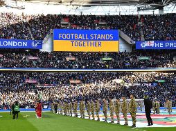 Jugadores, afición técnicos y el mismo inmueble, apoyaron a Ucrania. AFP/J. Tallis