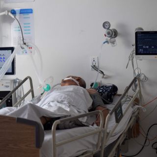 COVID en Jalisco: Ante baja de casos, recortan camas en hospitales estatales