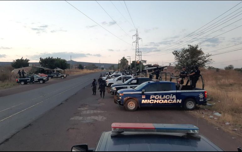 La Fiscalía detalla que está bajo investigación la tardanza con la que acudieron policías municipales a la zona de la masacre. EFE/Secretaría De Seguridad Publica Del Estado