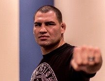 Caín Velásquez. El mexicano habría sido detenido sin acceso a fianza y deberá acudir a una cita en la corte el miércoles 2 de marzo. EL INFORMADOR / ARCHIVO