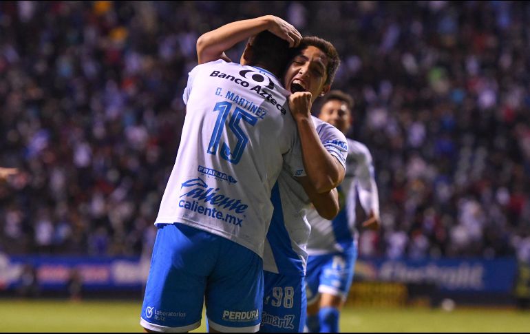 El encuentro se llevó a cabo en el estadio Cuauhtémoc con la presencia de una afición que está cada vez más entusiasmada de que La Franja se corone en el futbol mexicano. IMAGO7