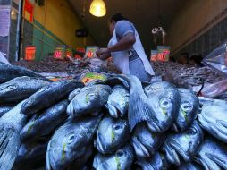 Los tapatíos ya comenzaron a percibir un aumento en el precios de pescados y mariscos este año. EL INFORMADOR / ARCHIVO
