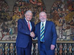 Andrés Manuel López Obrador y Luiz Inácio Lula da Silva realizan un recorrido por el área histórica de Palacio Nacional. EFE / Presidencia de la República