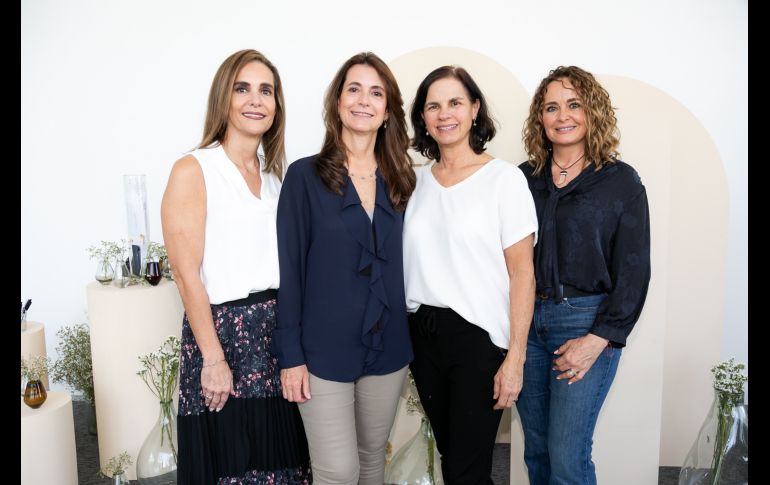 Martha Moragrega, Cristina Moragrega, Nena Karam y Pina Bracamontes. GENTE BIEN JALISCO/JORGE SOLTERO
