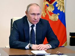 Autoridades británicas buscan “paralizar la economía rusa y hacer morir de hambre a la máquina de guerra de Putin”. AP / A. Gorshkov