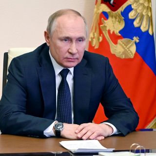 Rusia Vs Ucrania: Reino Unido congela los activos de dos oligarcas rusos