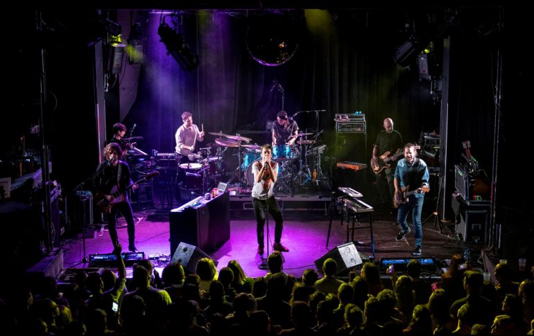 La agrupación ha logrado tres Discos de Platino por Un día en el mundo, 15151 y Mismo Sitio, Mismo Lugar. TWITTER/@vetustamorla