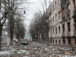 El jefe de la Administración Militar Regional, sostuvo que ha estado trabajando 24 horas para organizar las evacuaciones de la región. EFE / S. Dolzhenko