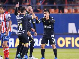 Las Chivas rescataron el empate a dos goles de la cancha del Alfonso Lastras ante el Atlético de San Luis. IMAGO7