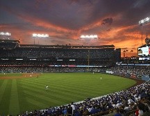 El dinero será distribuido entre trabajadores de los estadios y de otras instalaciones que se han visto afectados económicamente por el noveno paro de labores en el beisbol, que ya suma 92 días. AFP / ARCHIVO