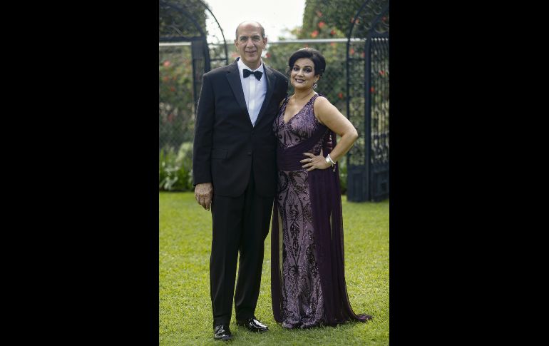 Michel Issa Kaim y Luz Elena Rubio Salazar. GENTE BIEN JALISCO/CLAUDIO JIMENO