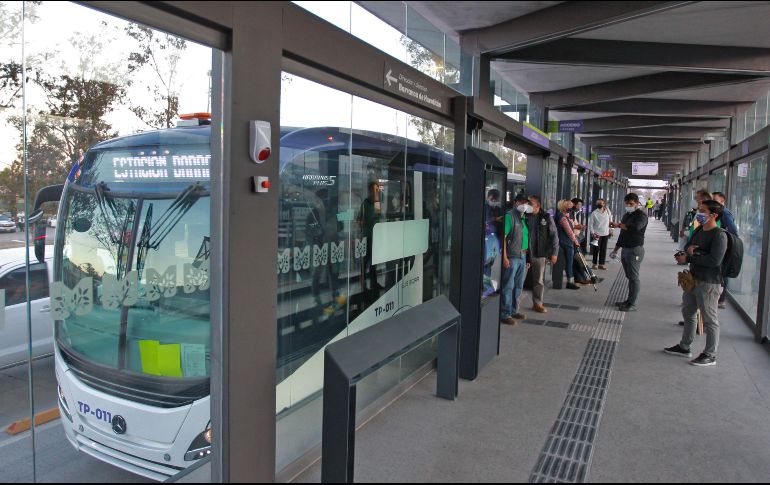 El gobernador reconoció que hubo momentos en los que en las horas pico había estaciones saturadas, por lo que harán una recalibración del servicio. EL INFORMADOR/ARCHIVO