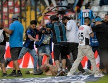 A través de redes sociales usuarios confrontaron al gobierno de Querétaro que, mediante un tuit, insistió que no había alguna muerte por los hechos. AP/S. González