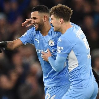 El City domina Manchester