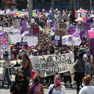 Día de la Mujer 2022 8M: Miles de mujeres comienzan a marchar en la Ciudad de México