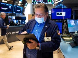 Como consecuencia de la invasión rusa, la volatilidad continúa dominando a la bolsa, EFE/ J. LANE