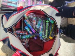 La imagen de los presuntos cohetones fue ampliamente compartida en redes sociales en medio de críticas y burlas. TWITTER/@martibatres