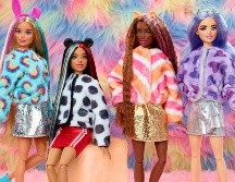 Esta simpática muñeca desarrollada con características hegemónicas, se ha ido deconstruyendo al paso de los años. ESPECIAL / Barbie