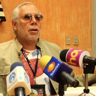 Las contradicciones de Luis de Llano sobre Sasha Sokol