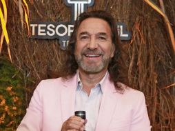 Emprendedor. Marco Antonio Solís posa durante la presentación de su nuevo tequila. El Informador/ A. Camacho