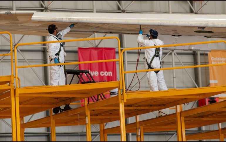 La productividad laboral tiene que caer cuando la inversión fija va a la baja. NOTIMEX/Archivo