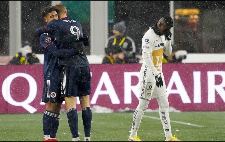 Pumas dejó una pobre impresión en el gélido estadio Gillette en Massachusetts. AP/M. Schwalm