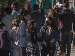 La ocupación media de camas generales en hospitales mexicanos se sitúa en un 13% y la de terapia intensiva en un 9% con tendencia a la baja. EFE / I. Esquivel