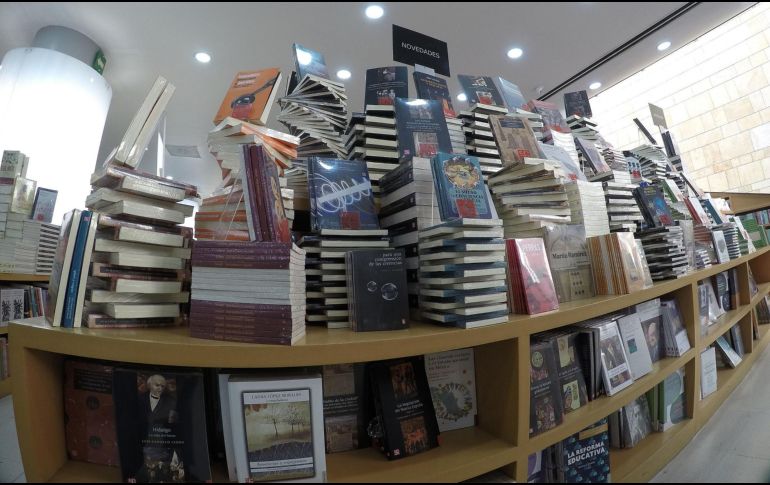 La literatura no muere, a pesar de la virtualidad creciente, y cada día se posiciona a nuevos niveles con la imaginación, la creatividad y la tenacidad de las mujeres. EL INFORMADOR/ ARCHIVO