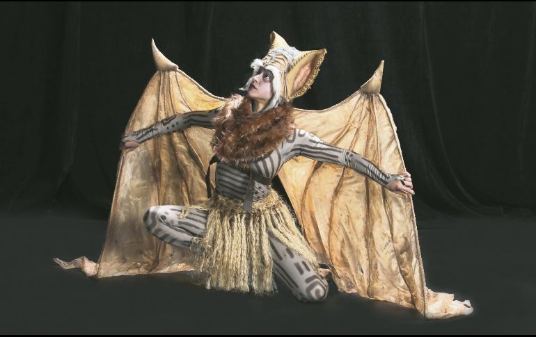 Esta puesta en escena presenta la historia de una niña que se vuelve guerrera y que lucha contra dioses y demonios. ESPECIAL