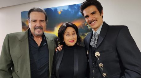 César Évora, Angélica Aragón y Lalo Barajas forman parte del elenco de la serie 