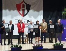 Marco Valerio Pérez, titular de la Secretaría de Trabajo y Previsión Social, informó que con la distinción a Atlas Clubes suman 345 en lo que va de la administración. EL INFORMADOR / Y. Mora