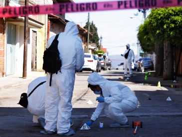 El pasado 27 de febrero, presuntos integrantes de "Pájaros Sierra" irrumpieron un velorio en San José de Gracia para privar de la vida al líder criminal "El Pelón". AP / ARCHIVO