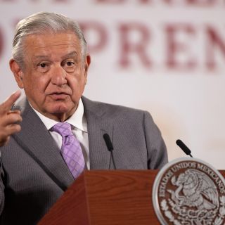 AMLO cuestiona al INE por intentar censurar las "mañaneras"