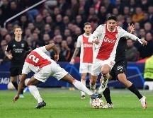 Edson disputó 64 partidos en la Eredivisie, 11 en la Copa de Holanda, 11 en la Champions League y 14 en la Europa League. AFP/ARCHIVO