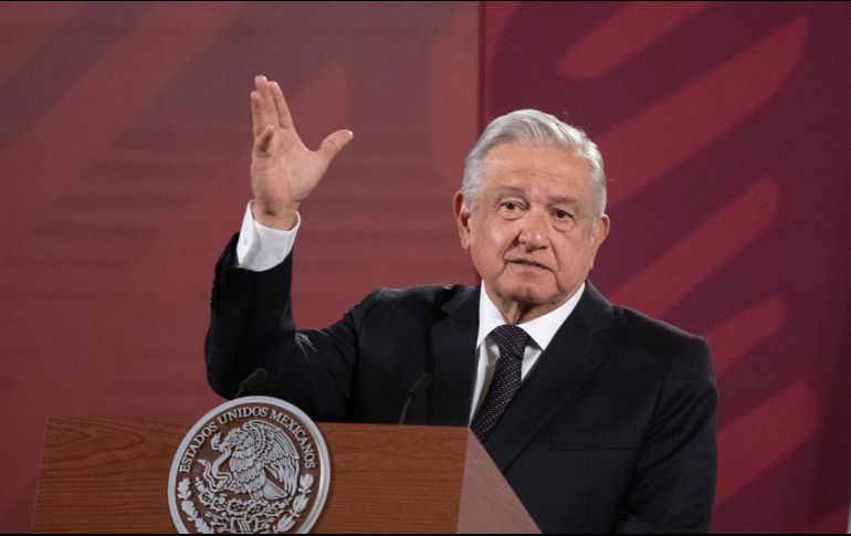 El Presidente López Obrador aseguró que su escudo protector ante sus opositores es su autoridad moral. EFE/Isaac Esquivel