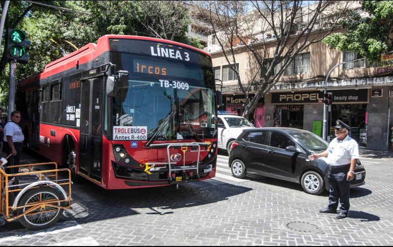 El Bus-Bici se realizaría en el carril de extrema derecha de avenida Hidalgo, en Guadalajara. EL INFORMADOE