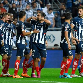 Rayados golea a Juárez en partido pendiente