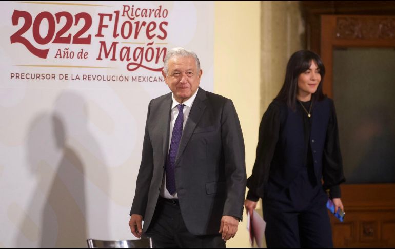 AMLO señaló previamente que dormiría en el hotel del aeropuerto el domingo 20 de marzo. SUN / G. Espinosa