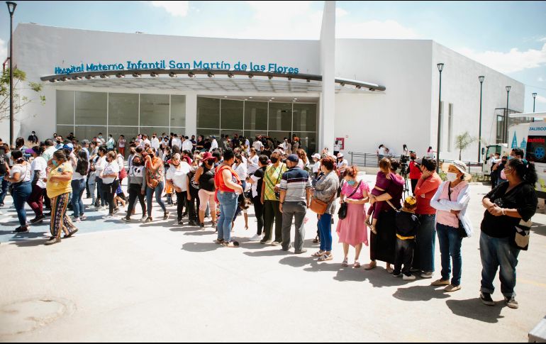 El nuevo Hospital Materno Infantil de San Martín de las Flores, que fue inaugurado este miércoles por autoridades estatales y municipales dará atención a 228 mil mujeres. EL INFORMADOR/G. Gallo