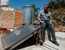 Pablo Miramontes considera que el calentador tiene 35 años de vida útil. EL INFORMADOR/G. Gallo