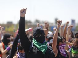 El pasado 8 de marzo miles de mujeres se manifestaron en múltiples ciudades del país, siendo la marcha de la Ciudad de México la más activa con 75 mil asistentes. EFE/F. Guasco