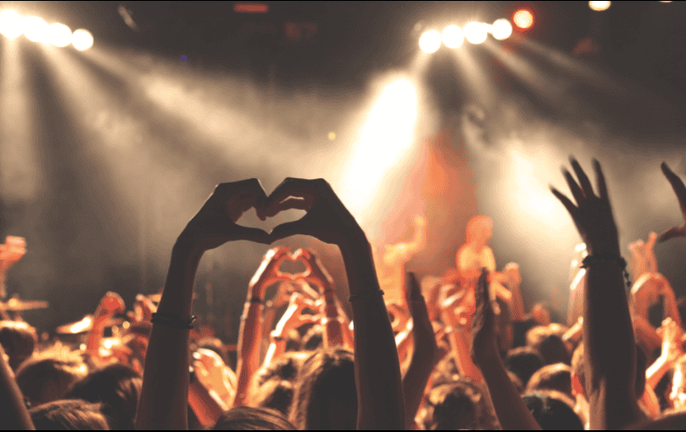 Las instalaciones del Vive Latino 2022 abrirán sus puertas desde cerca del mediodía para el público. ESPECIAL/Photo by Anthony DELANOIX on Unsplash